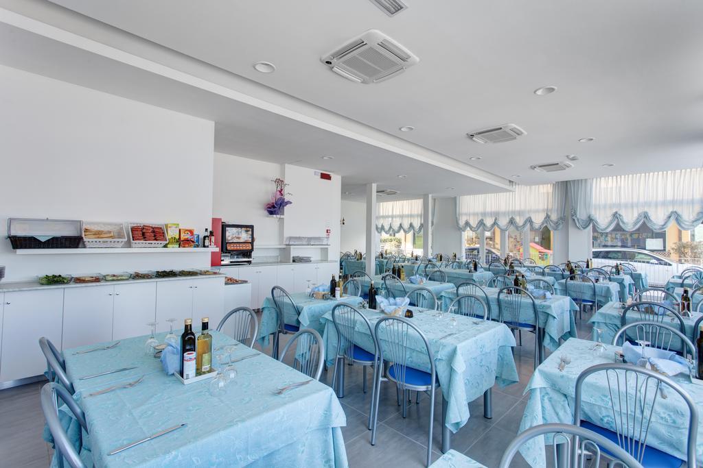 Hotel Platinum Rimini Zewnętrze zdjęcie